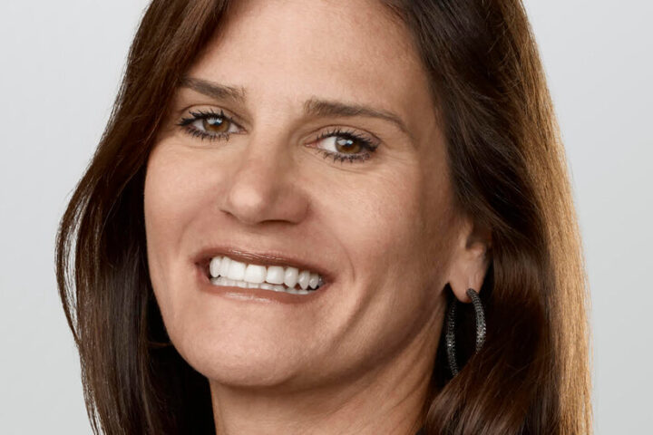 Katie Cotton, Who Helped Raise Apple’s Profile, Dies at 57