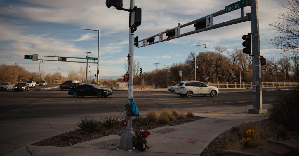 U.S. Proposes Requiring New Cars to Have Automatic Braking Systems